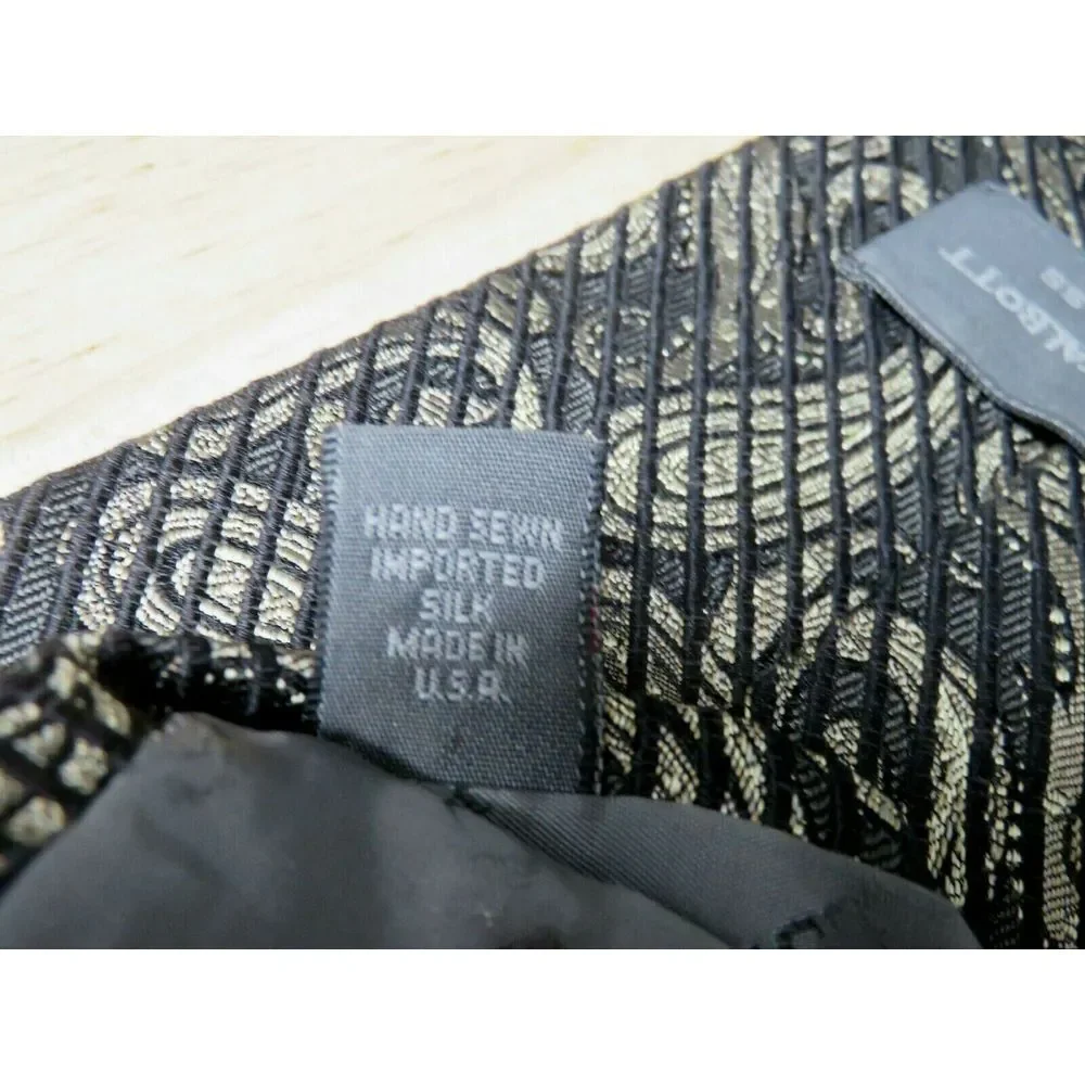 Robert Talbott Best Of Class Neck Tie Mens Hand‎ Sewn Silk Paisley USA Made - Picture 6 of 10